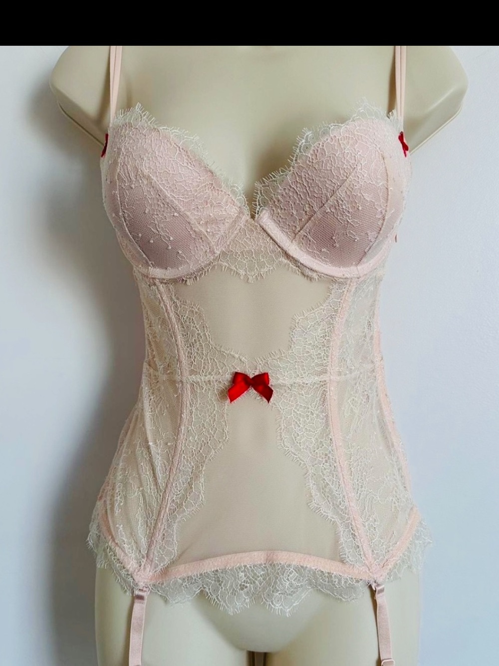 Rare Victoria's Secret pink lace corset top with red bow details 34B